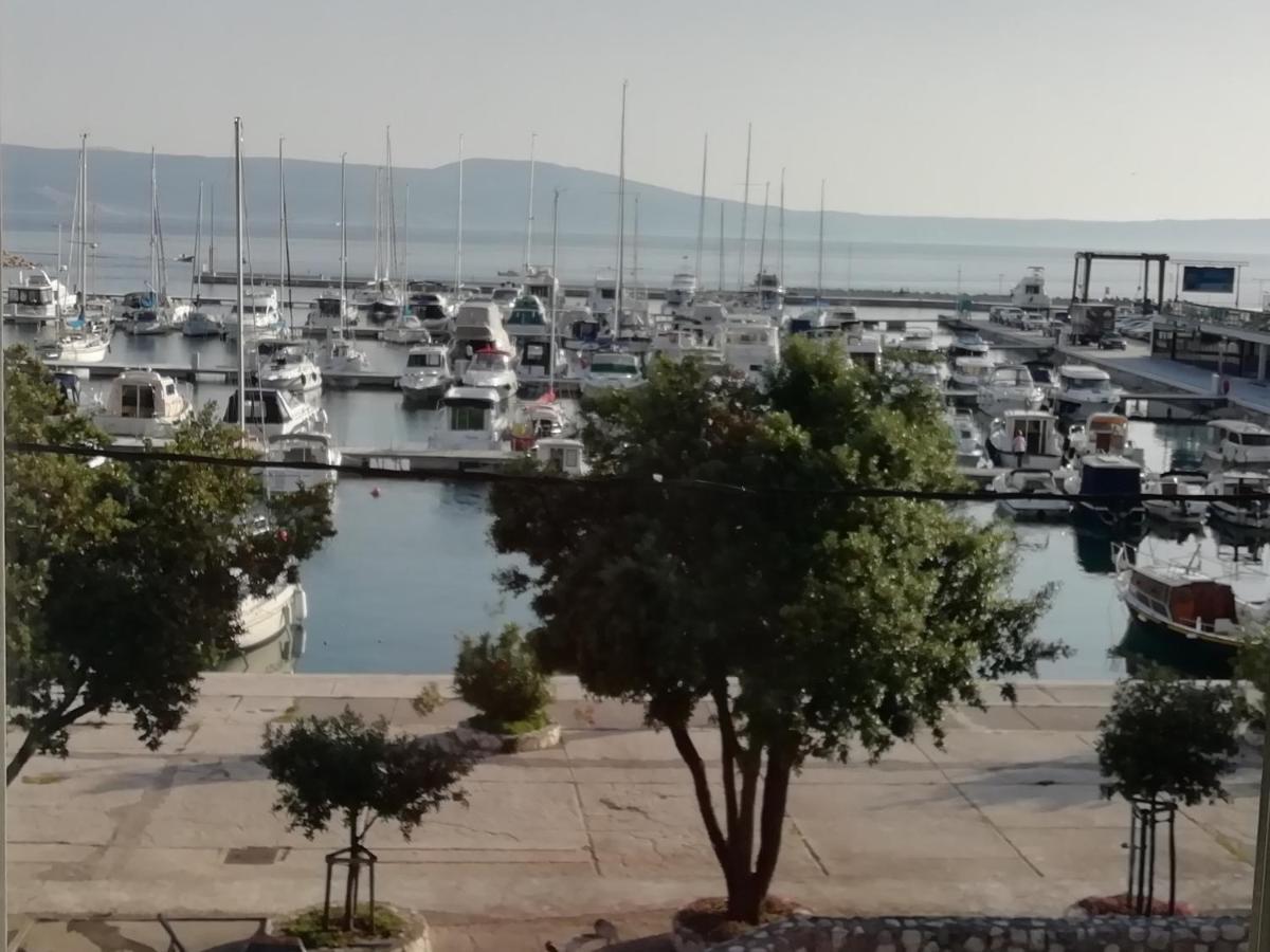 Apartments Monika Novi Vinodolski Εξωτερικό φωτογραφία