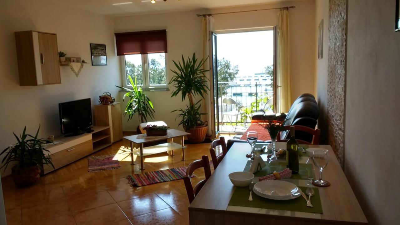 Apartments Monika Novi Vinodolski Εξωτερικό φωτογραφία